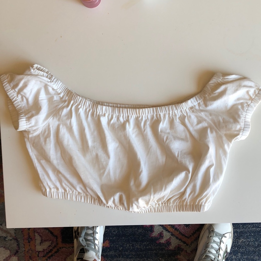 Aritzia off the shoulder crop top